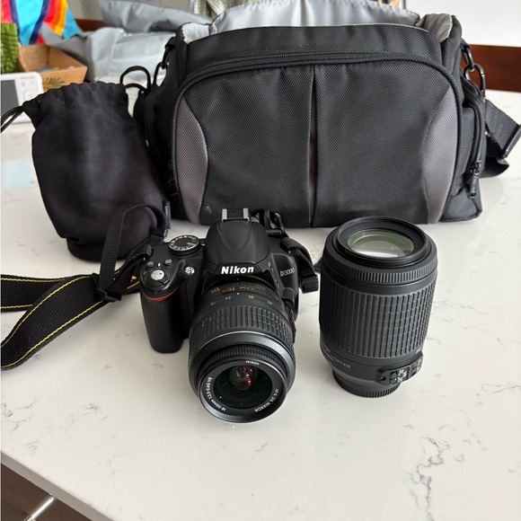 Nikon DSLR 3000 Camera + 18-55 + 55-200 Lenses complete set